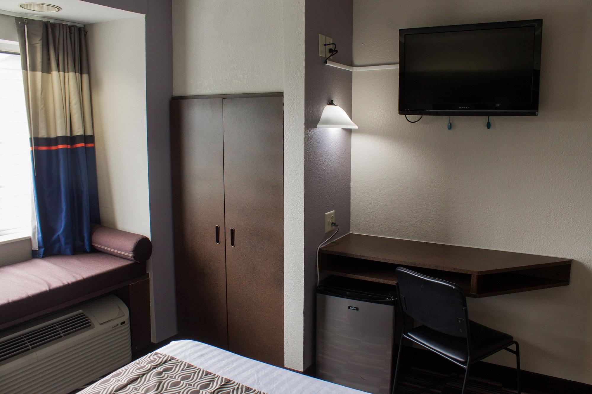 Microtel & By Wyndham Chattanooga/near Hamilton P