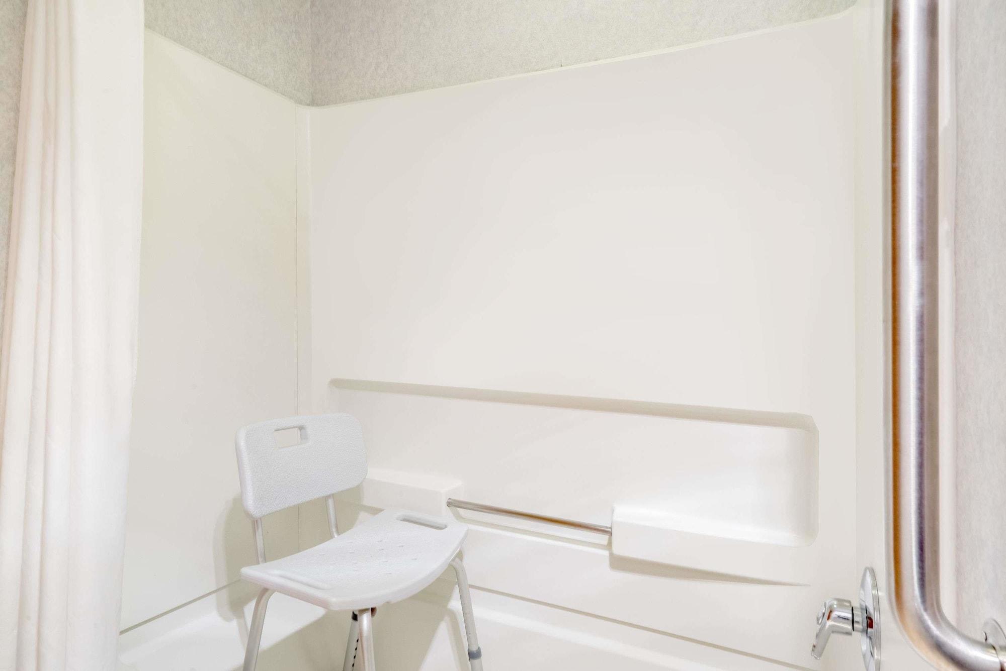 Microtel & By Wyndham Chattanooga/near Hamilton P Hotel 2*