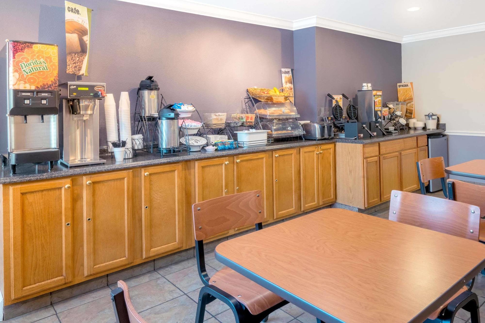 Microtel & By Wyndham Chattanooga/near Hamilton P